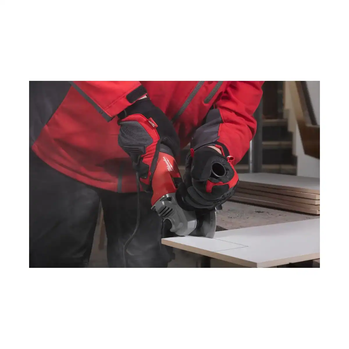 polizor-unghiular-ag-800-125-e-disc-125-mm-ax-m14-33-mm-adancime-taiere-800-w-milwaukee-cod-4933451211-2.webp